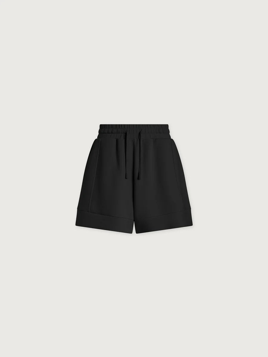 Atrium High Rise Short 4.5 - Black