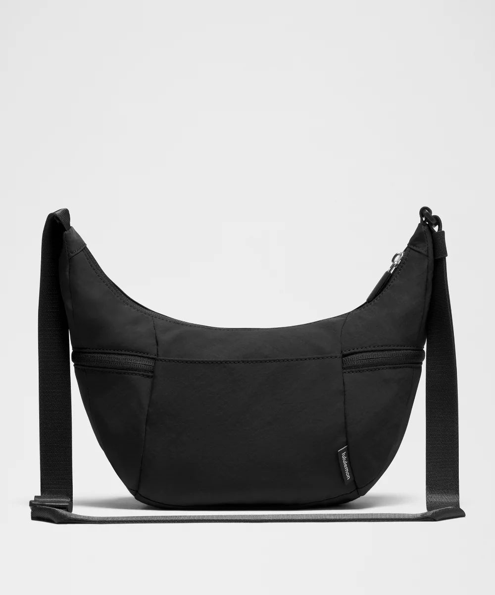 Slouchy Sling Bag Small 3L - Black