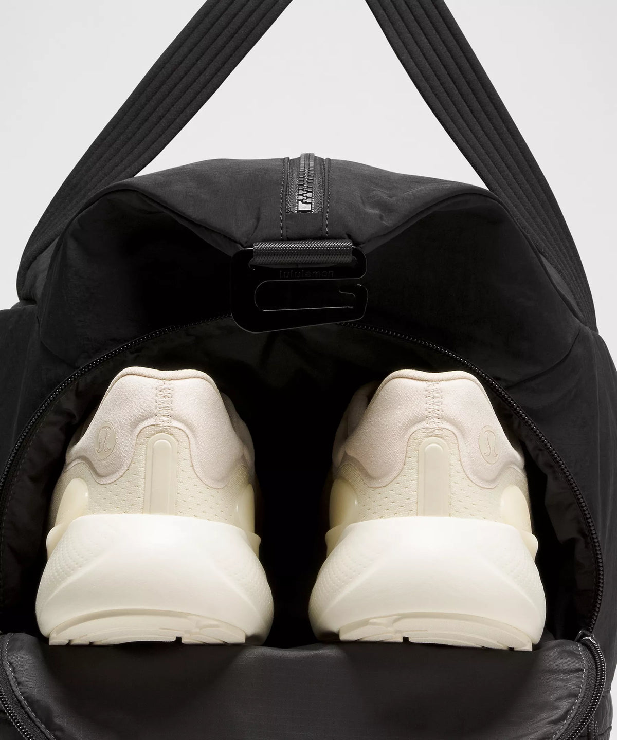 3-in-1 Gym Duffle Bag 30L - Black