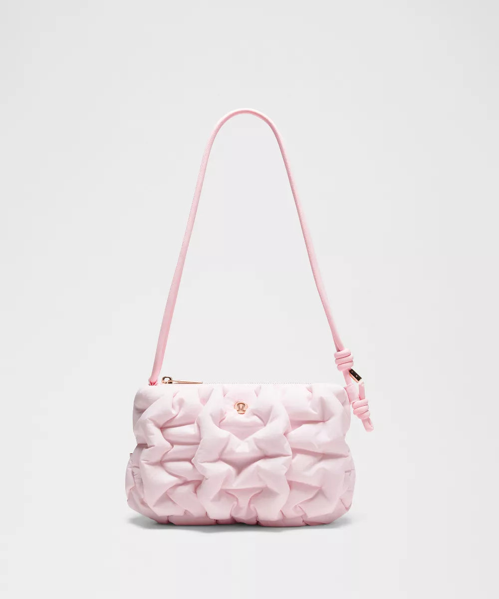 Quilty Pull Small Crossbody Bag - Pearl Pink