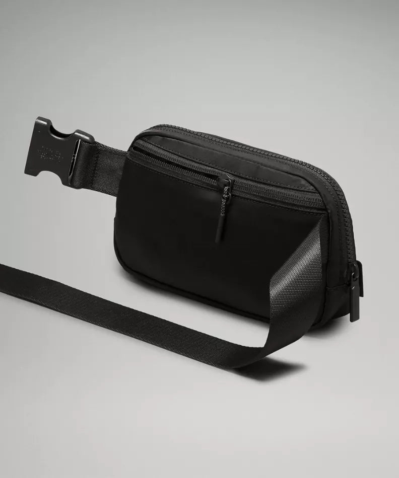 Everywhere Belt Bag