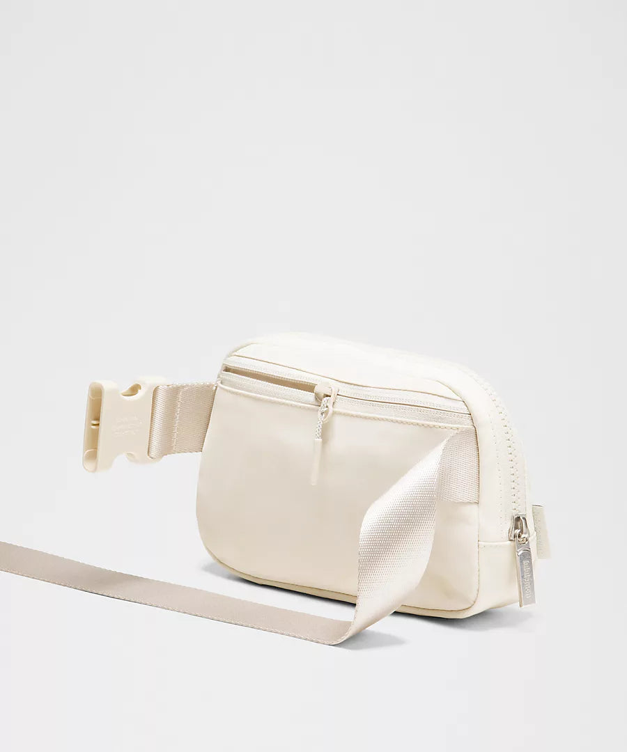 Everywhere Belt Bag