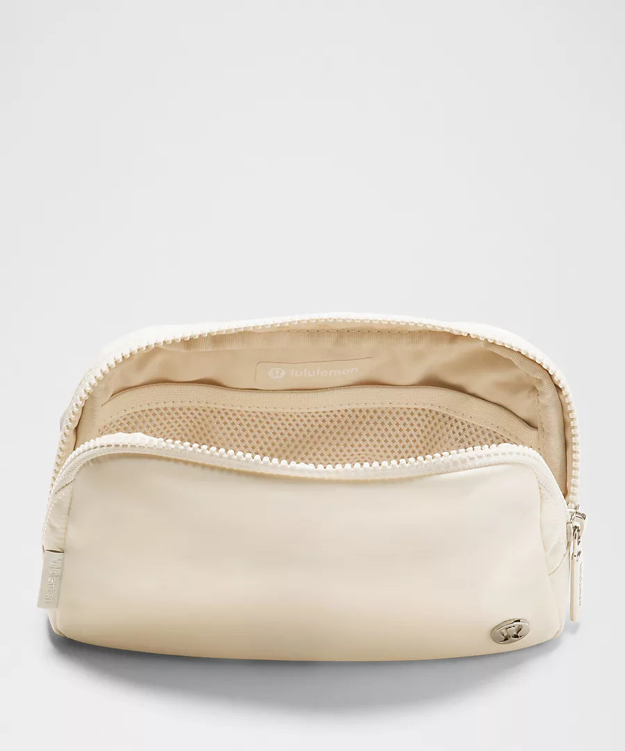 Everywhere Belt Bag